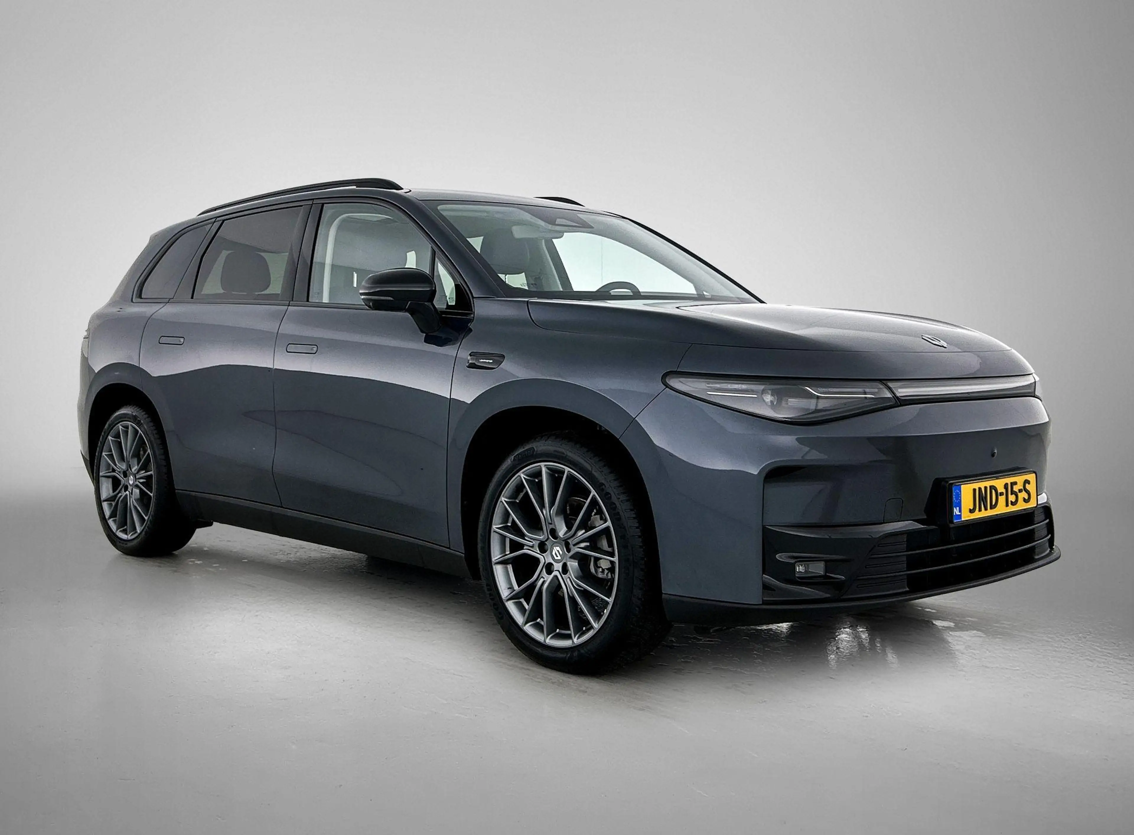 Leapmotor C10 Design 69.9 kWh | Navigatie | Panorama Dak | Elekt — photo 7