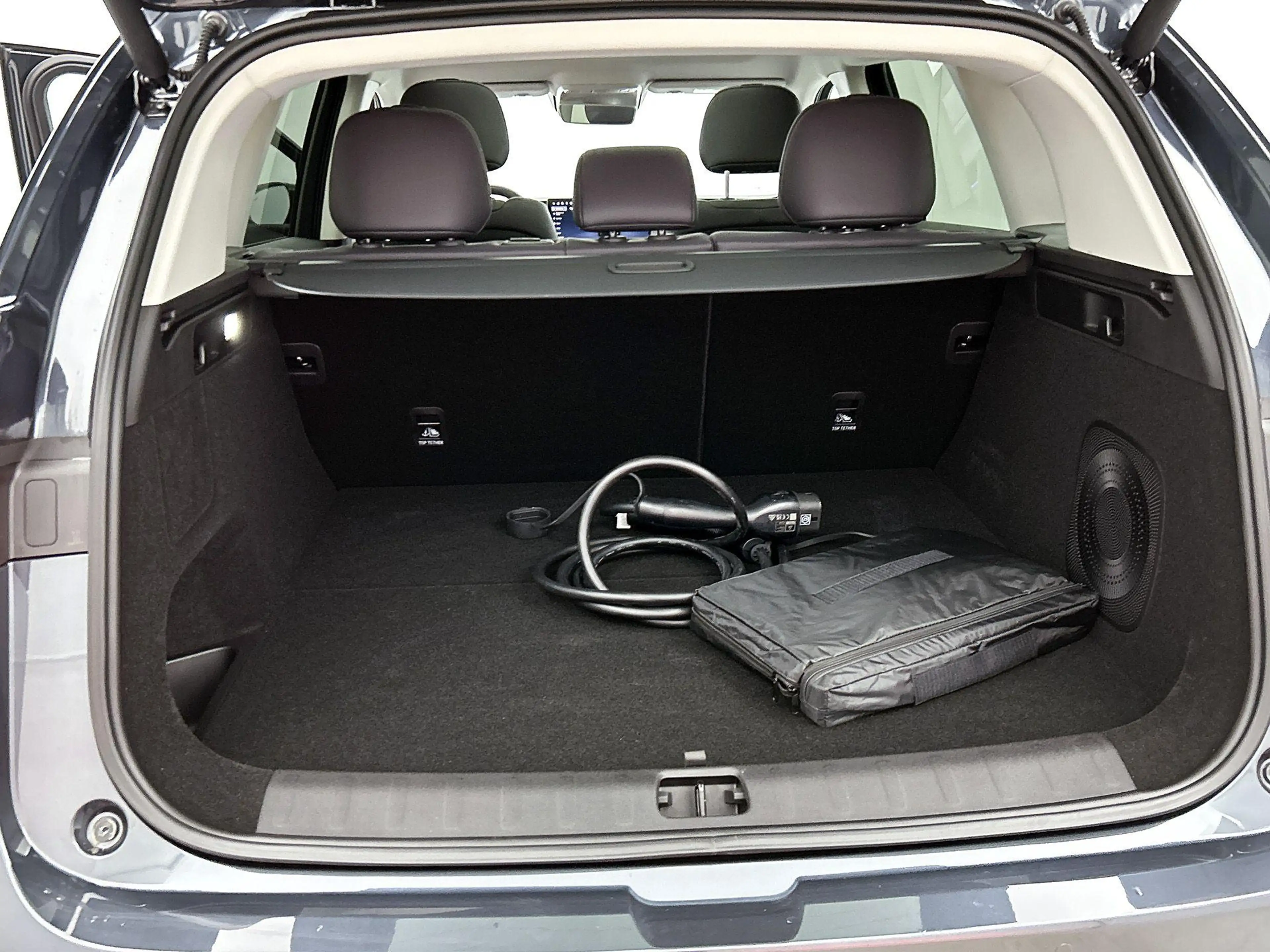 Leapmotor C10 Design 69.9 kWh | Navigatie | Panorama Dak | Elekt — photo 15