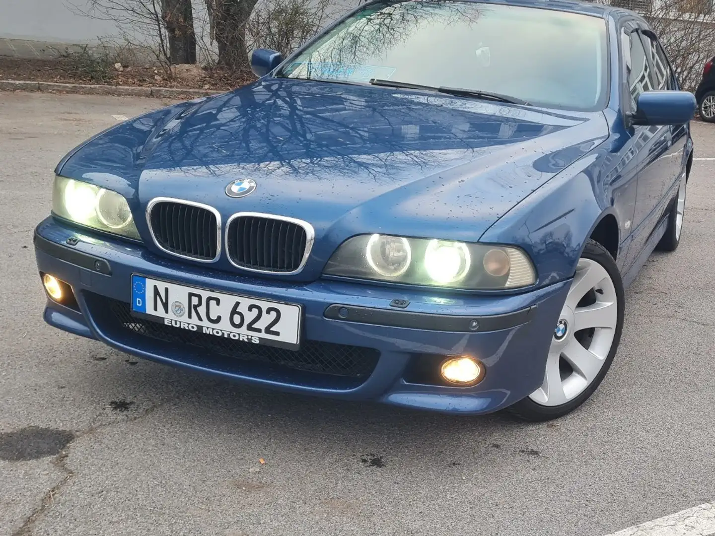 BMW 525 525d plava - 1