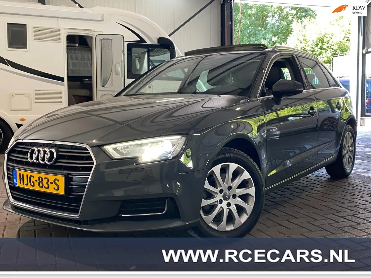 Audi A3 Sportback 1.0 TFSI Sport S Line Edition |Pano-Open Grau - 1