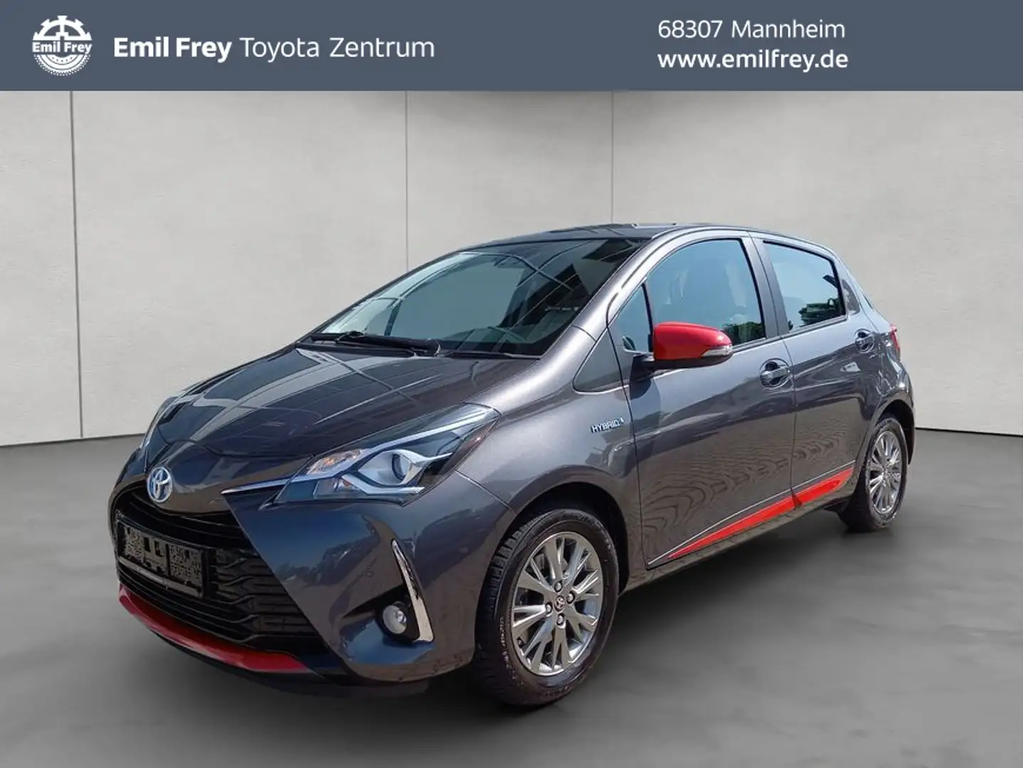 Toyota Yaris Hybrid 1.5 VVT-i Launch Edition Gris - 1