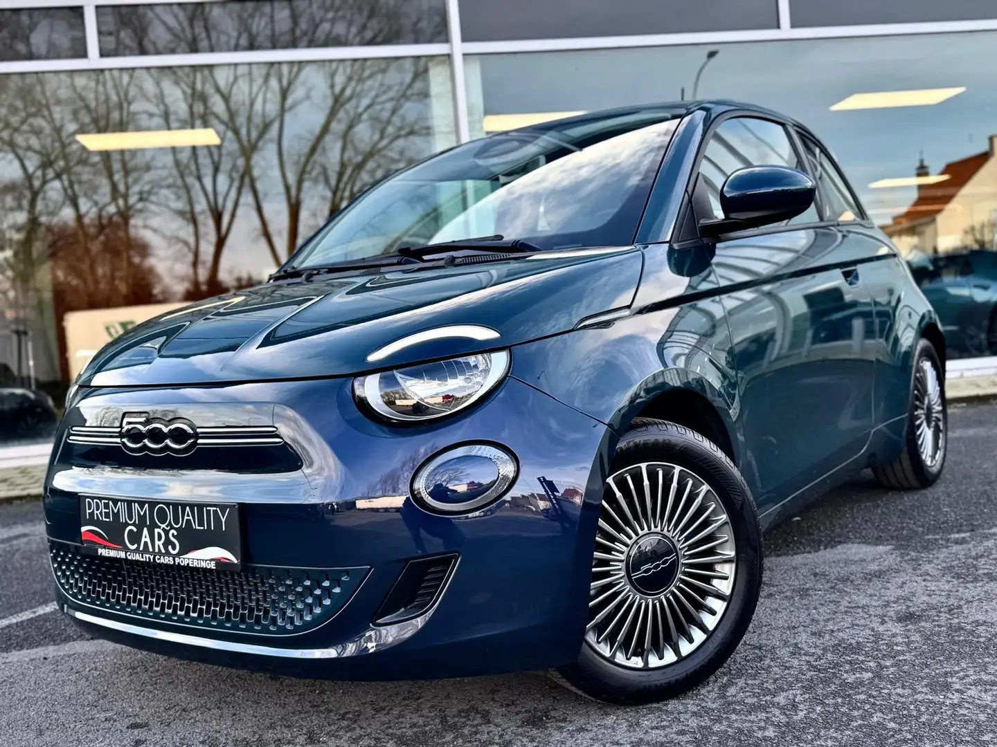 Fiat 500e ICON / PARELMOER / PDC / CARPLAY / 6.900km / NAVi ljubičasta - 2
