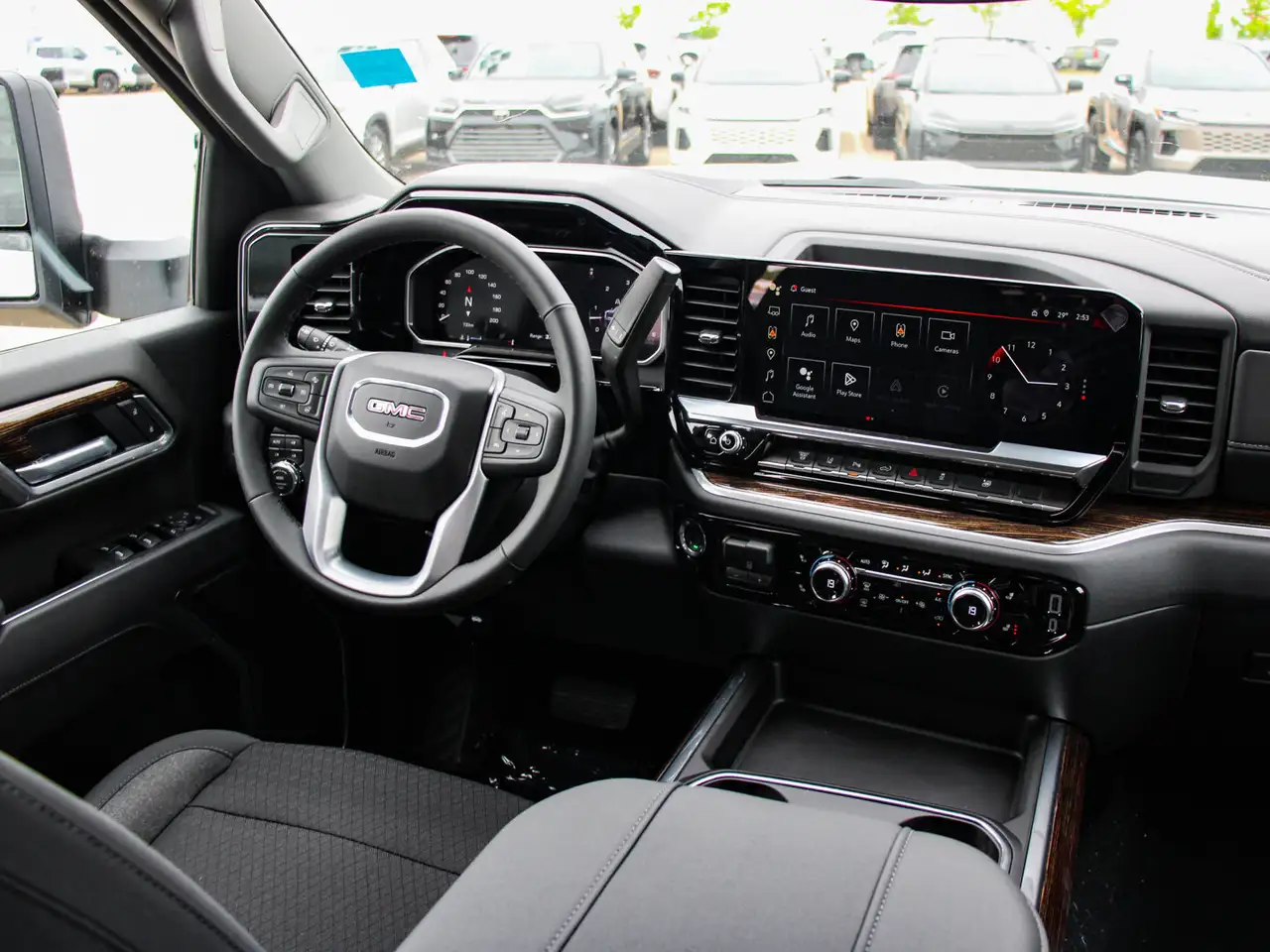 GMC Sierra 3500HD photo GMC Sierra 3500HD