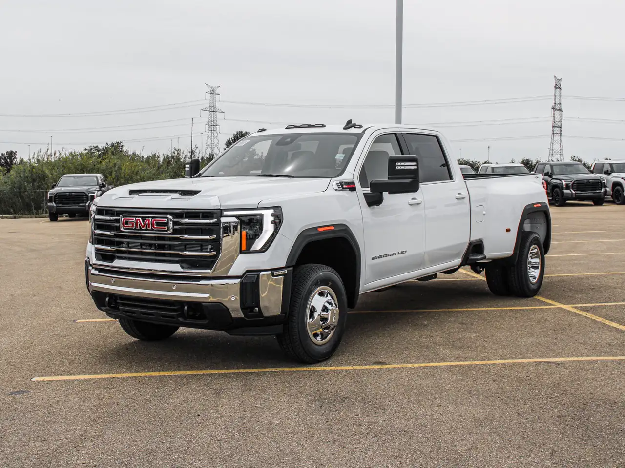 GMC Sierra 3500HD photo GMC Sierra 3500HD