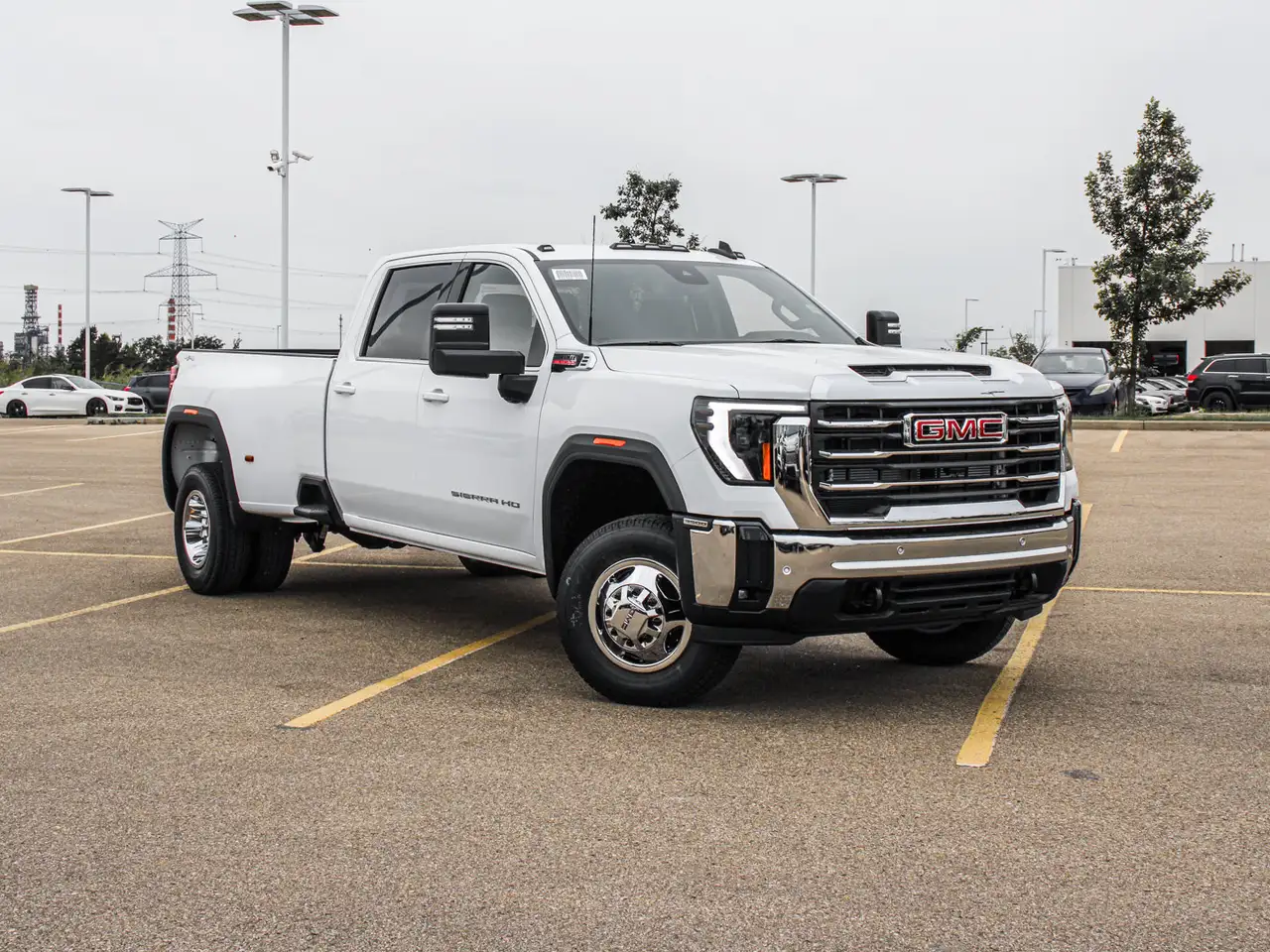 GMC Sierra 3500HD photo GMC Sierra 3500HD