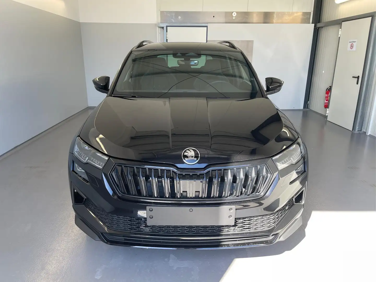 Skoda Karoq Sportline DSG Matrix+AHK+ACC+ALU18+GVL3+Kamera+... Schwarz - 2
