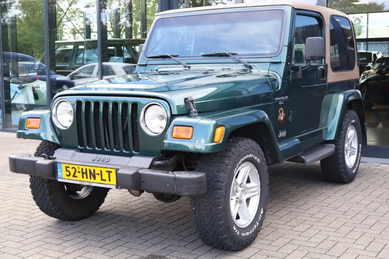 Jeep Wrangler 4.0i 4x4 Aut. HARDTOP SAHARA TJ (volledig originee, foto 11