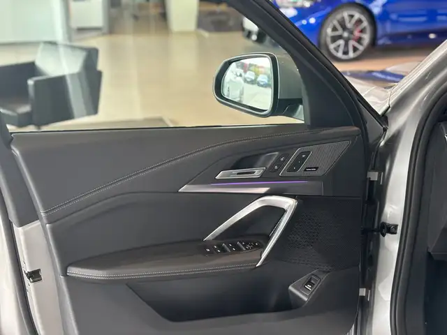 BMW X1 view 13
