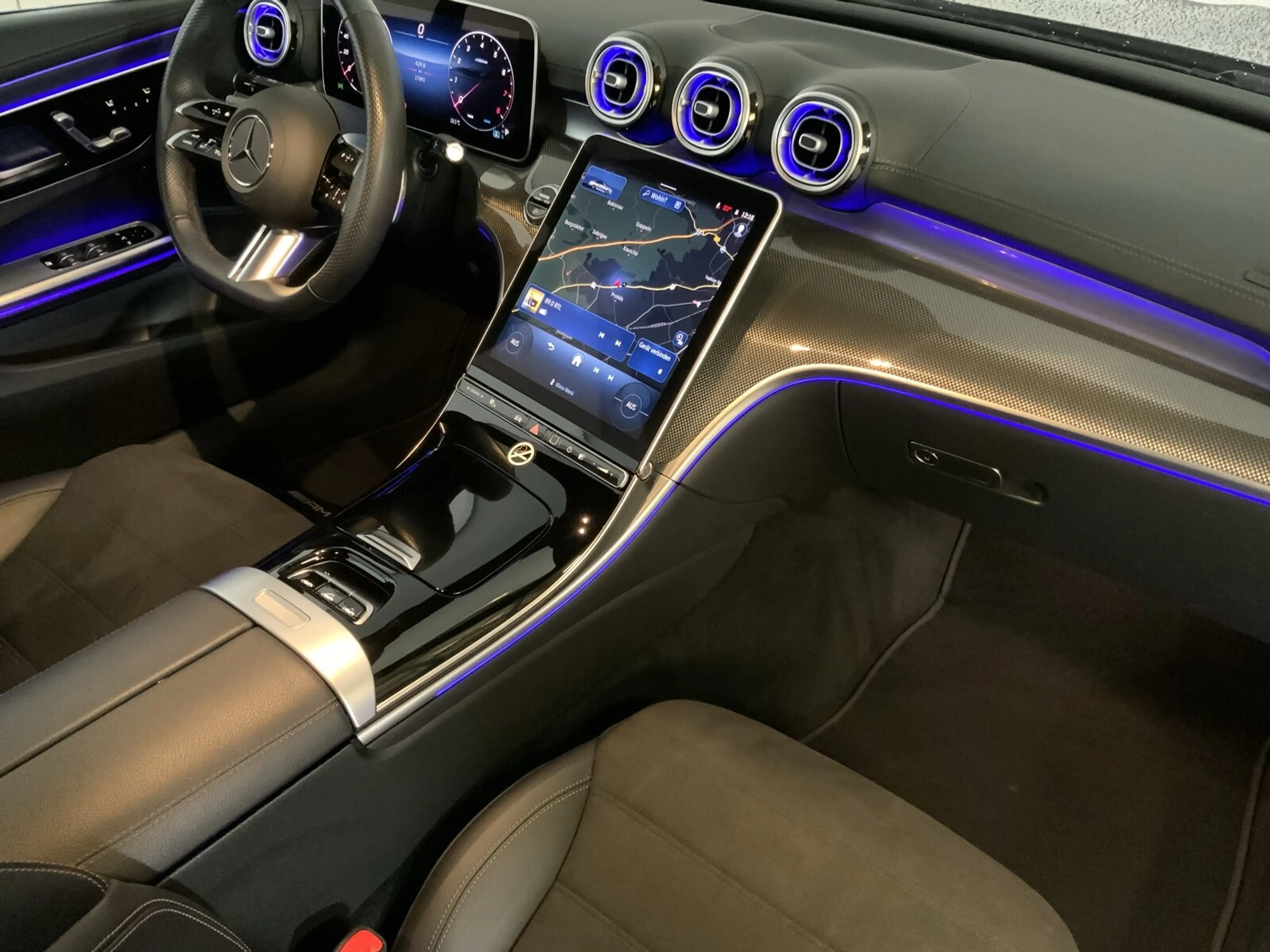 Mercedes-Benz CLE 200 CLE 200 Cabrio AMG Night Memory Winter-Pak RüKam — photo 14