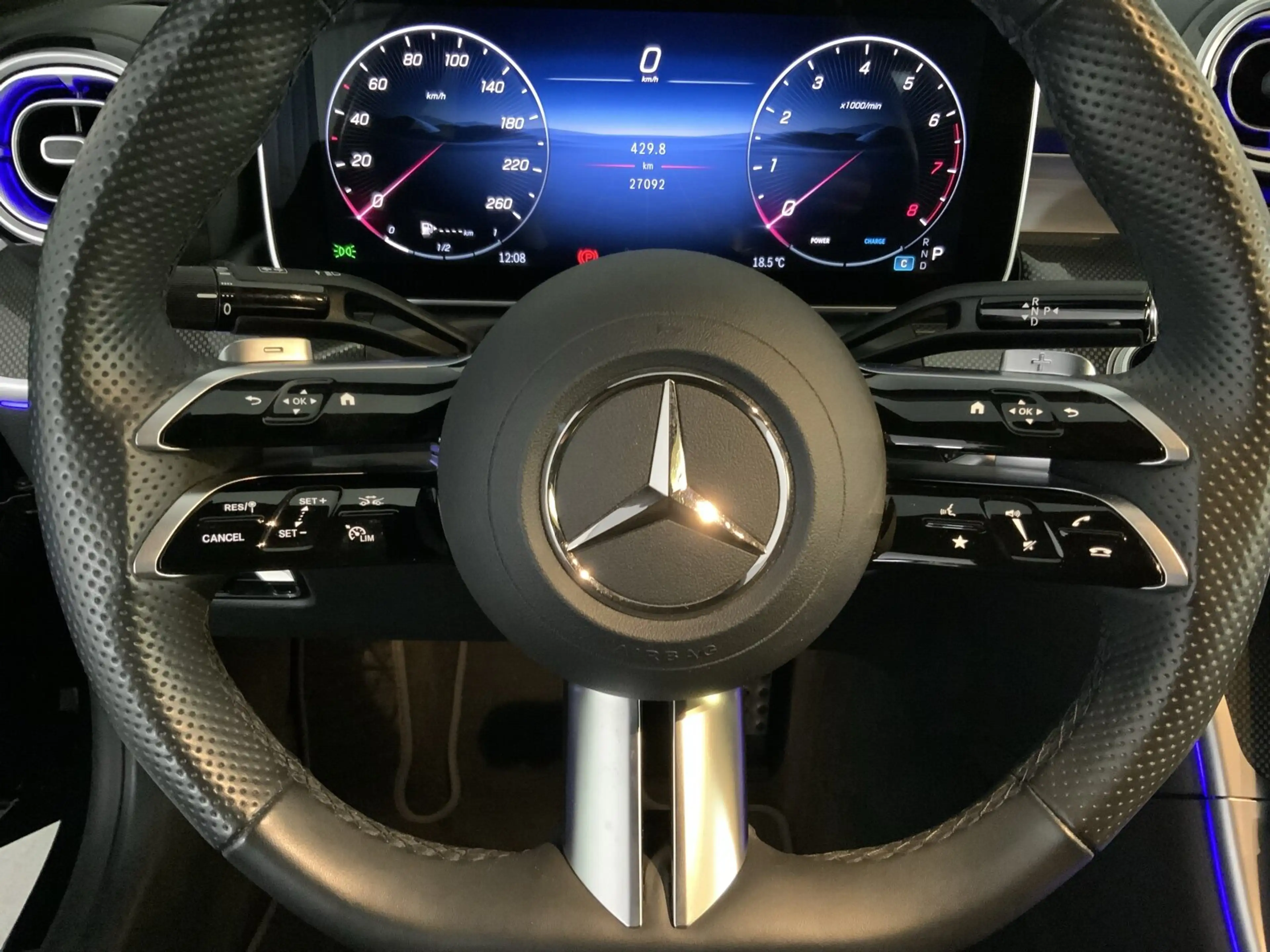 Mercedes-Benz CLE 200 CLE 200 Cabrio AMG Night Memory Winter-Pak RüKam — photo 10