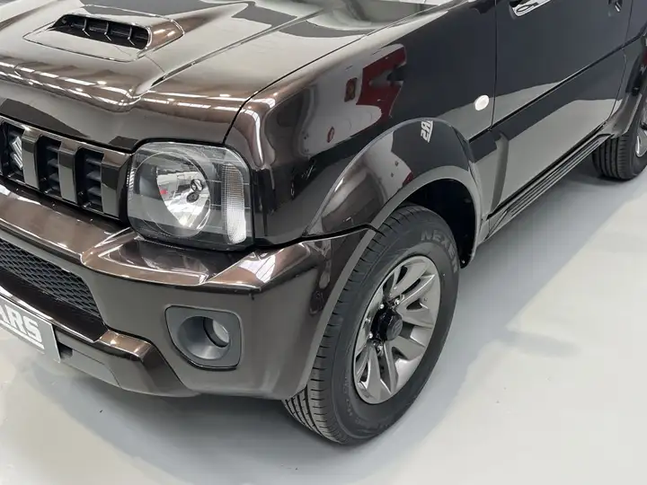 Suzuki Jimny 2018, foto 9