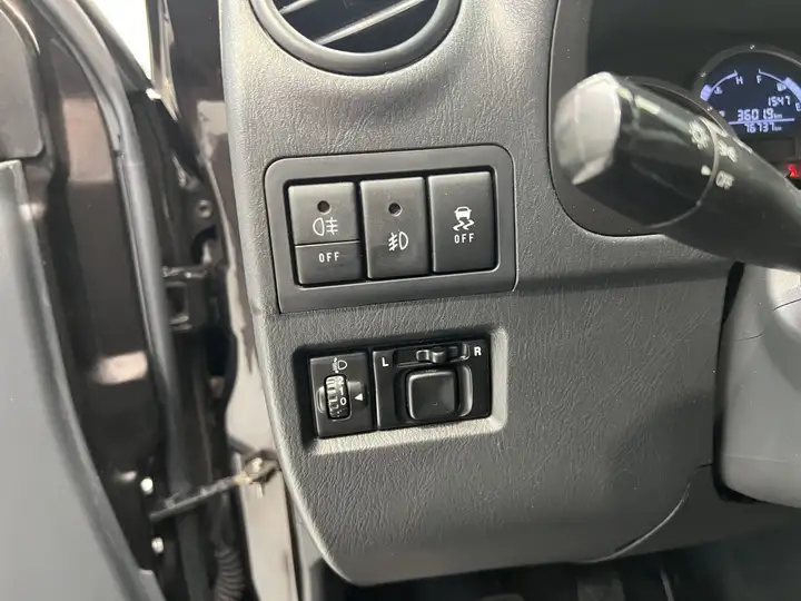 Suzuki Jimny 2018, foto 19