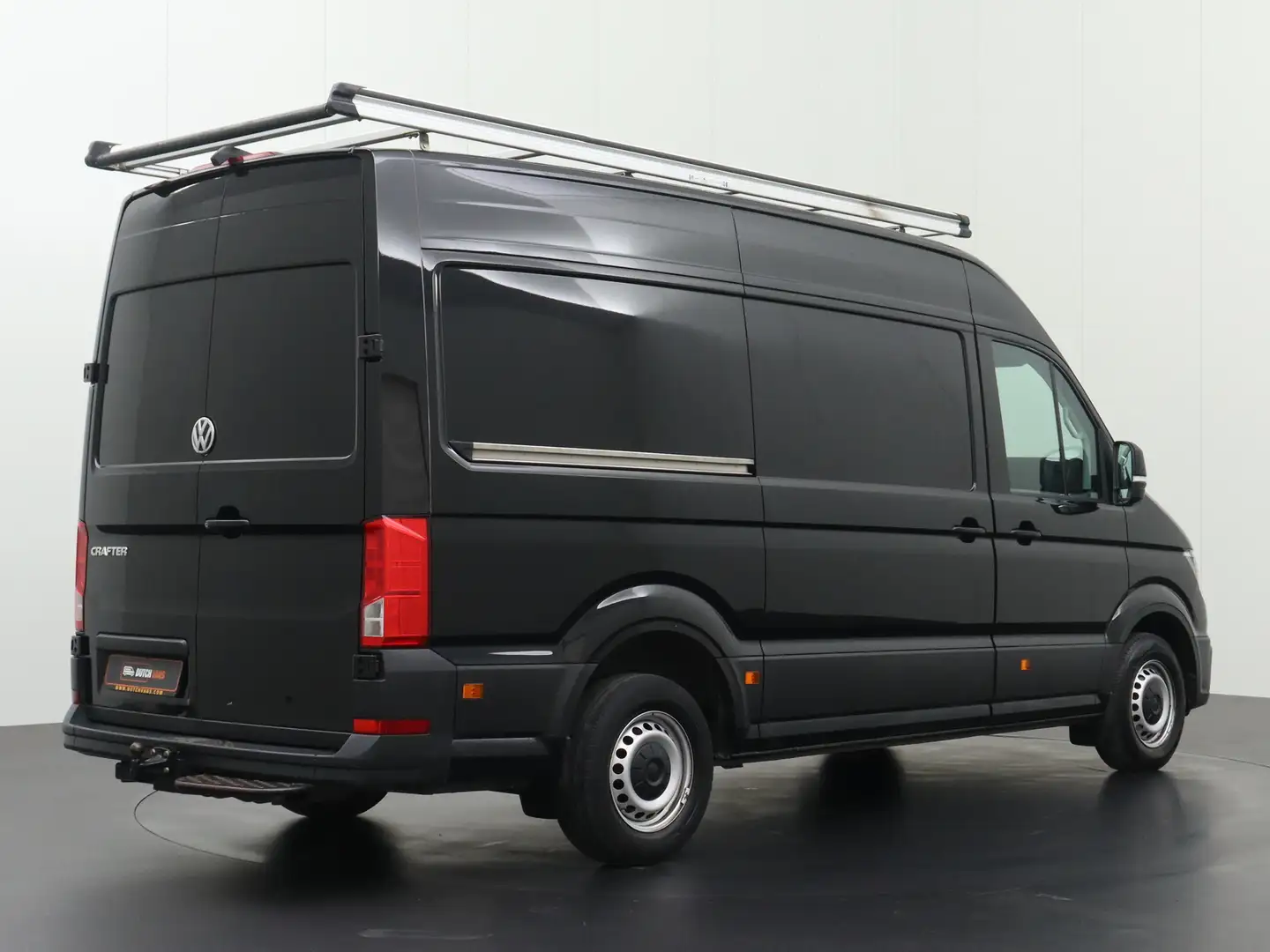 Volkswagen Crafter 2.0TDI 140PK DSG Automaat L3H3 | Navigatie | Camer Black - 2