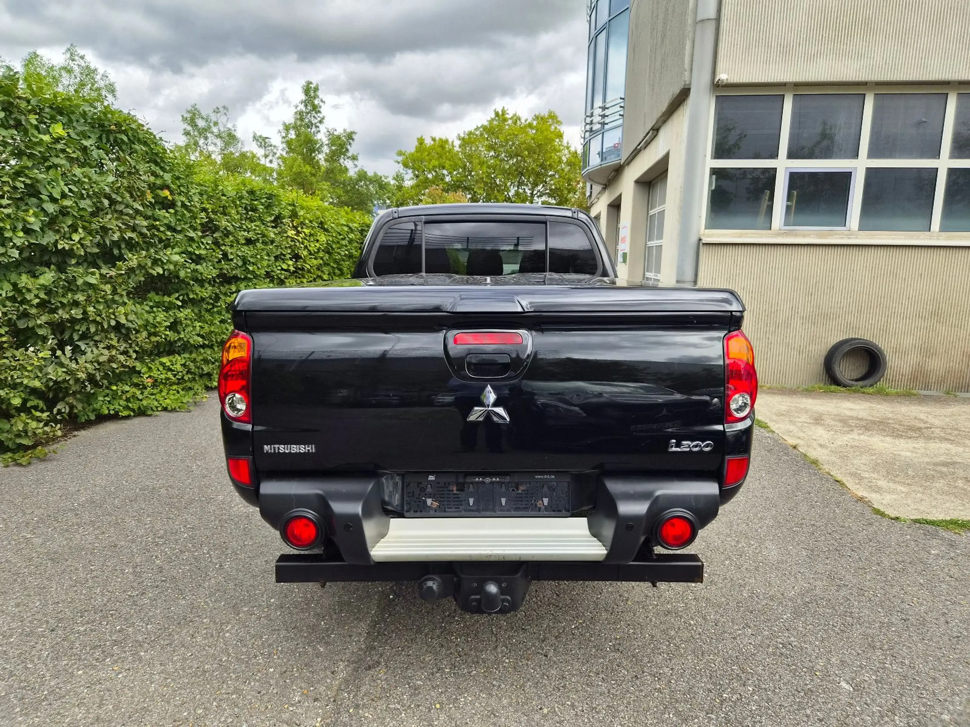 Mitsubishi L200 Intense 4WD TÜV+INSP NEU — photo 6