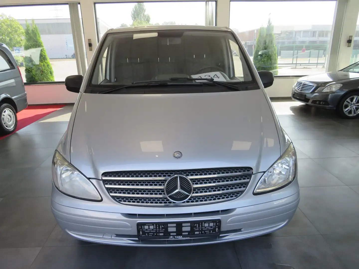 Mercedes-Benz Vito Kuhlmann Cars Bestattungswagen/Leichenwagen Argent - 2
