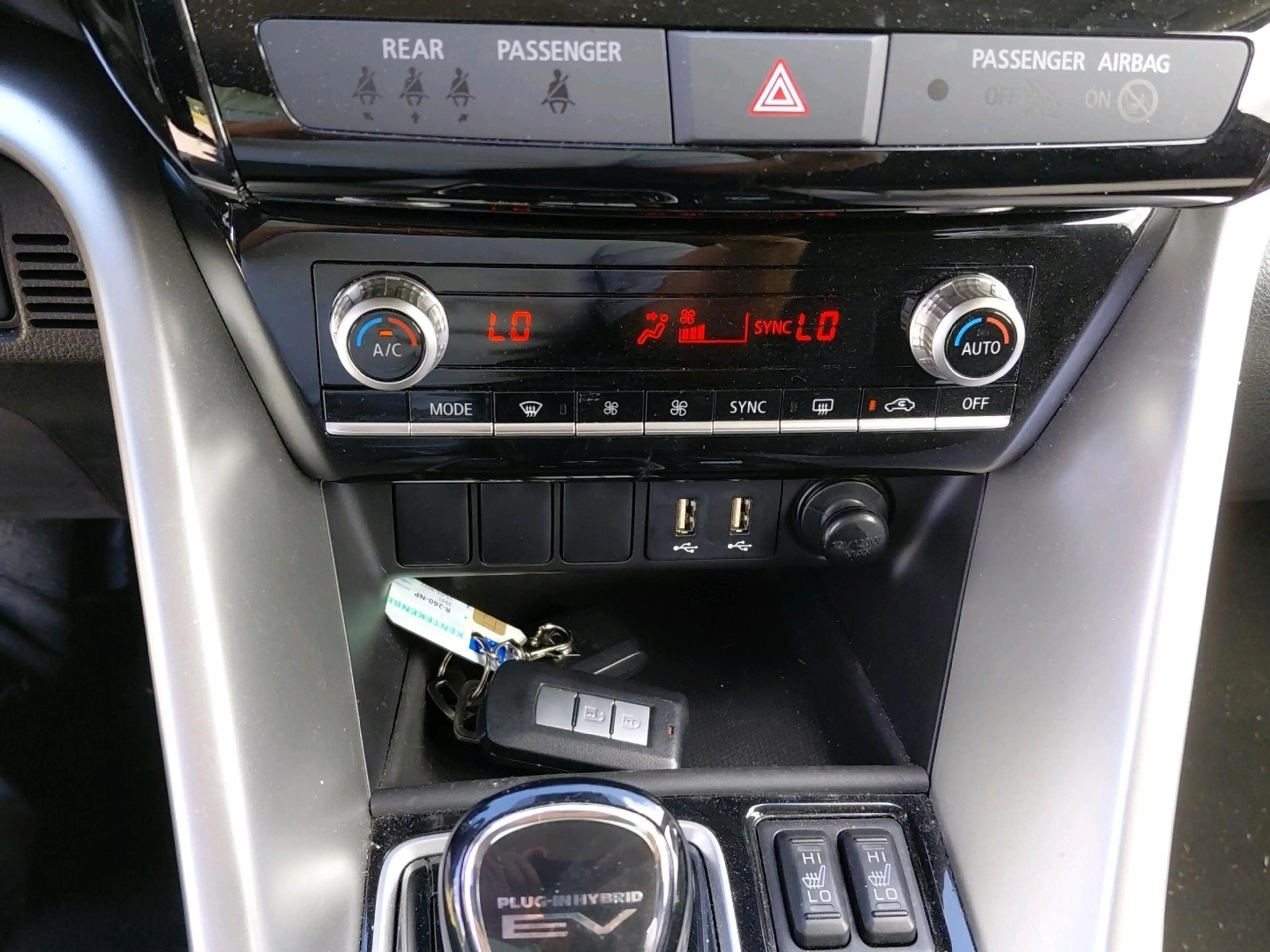 Mitsubishi Eclipse Cross 2.4 Intense+ met trekhaak — photo 12