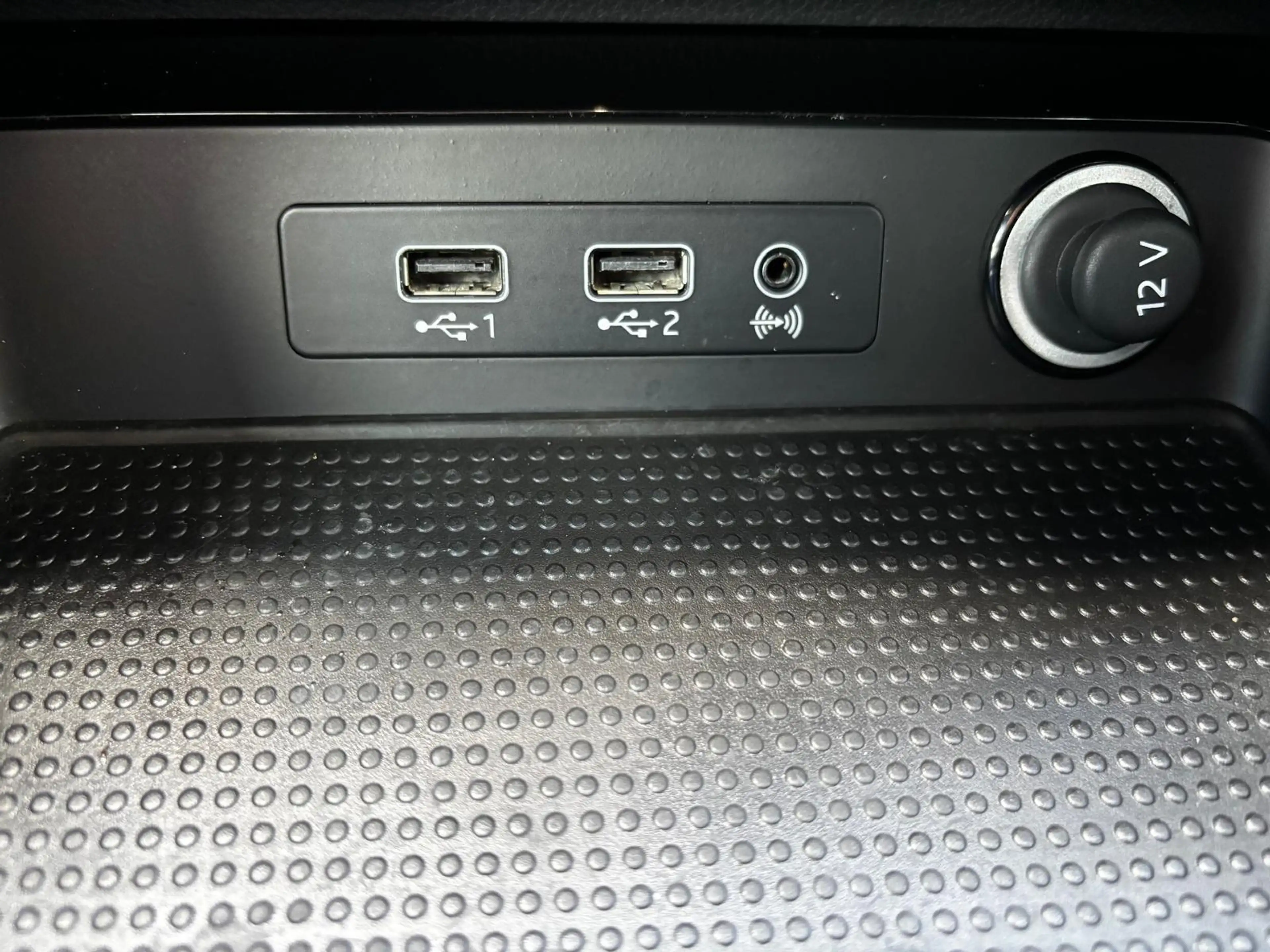 SEAT Ateca 1.4 EcoTSI Xcellence AUTOM.| LED|DAKrails |Alcanta — photo 12