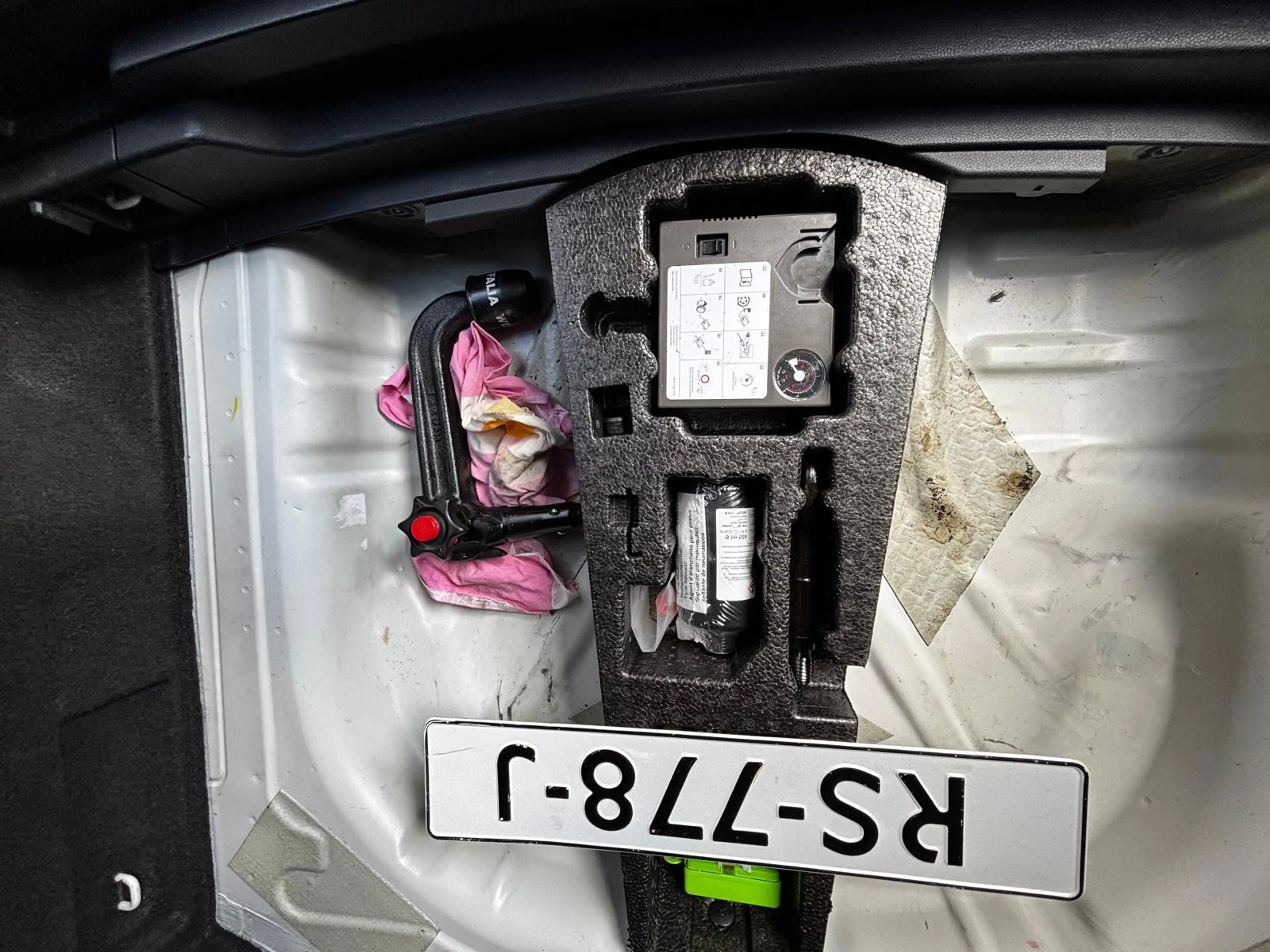 SEAT Ateca 1.4 EcoTSI Xcellence AUTOM.| LED|DAKrails |Alcanta — photo 22