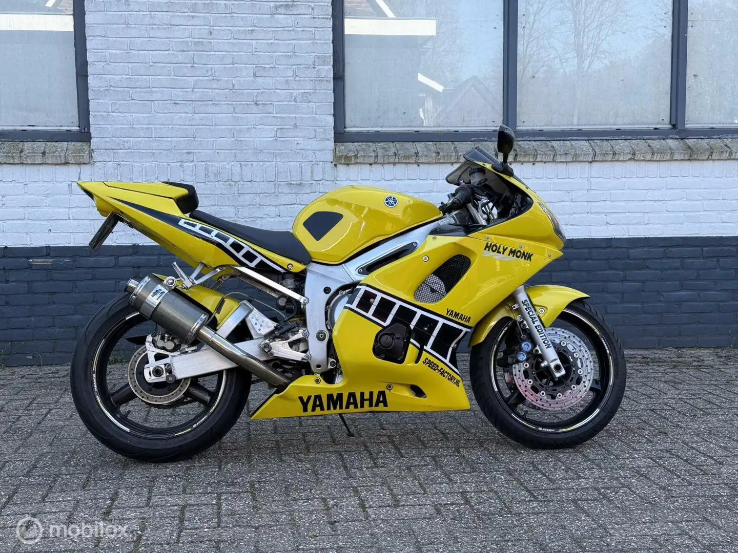 Yamaha YZF-R6 Geel - 1