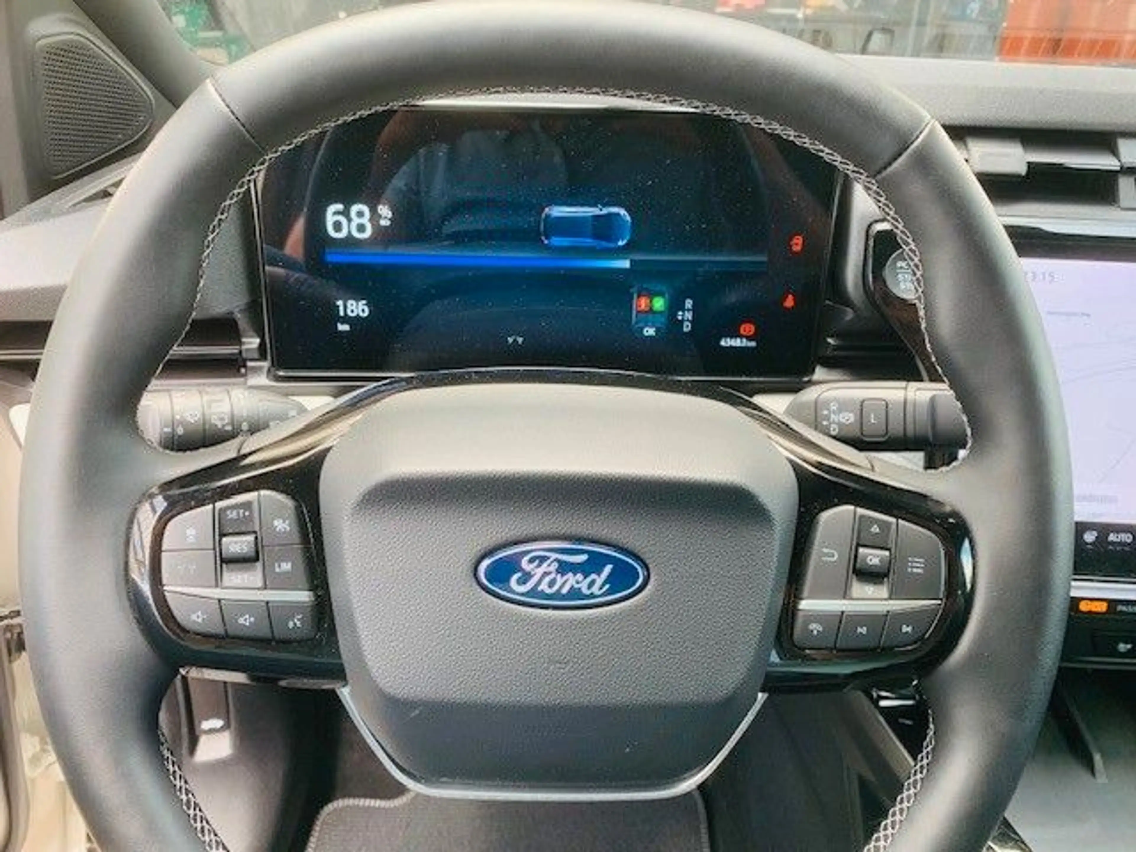 Ford Puma Gen-E 43 kwh Sound Edition — photo 13