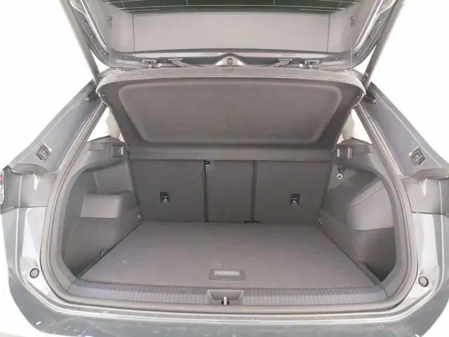Volkswagen Tiguan view 10