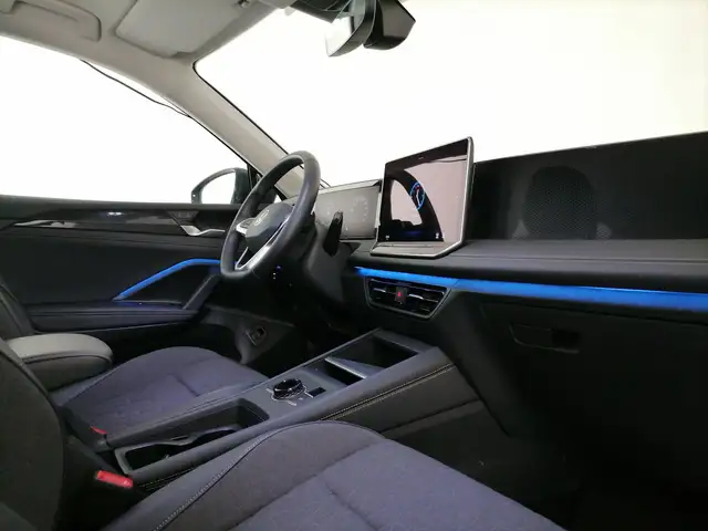 Volkswagen Tiguan view 7