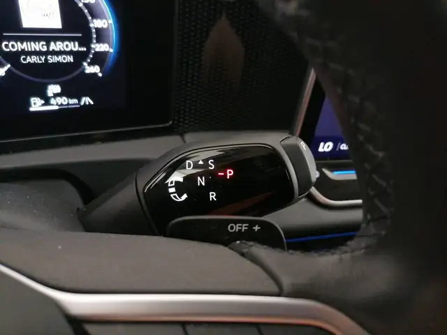 Volkswagen Tiguan view 14