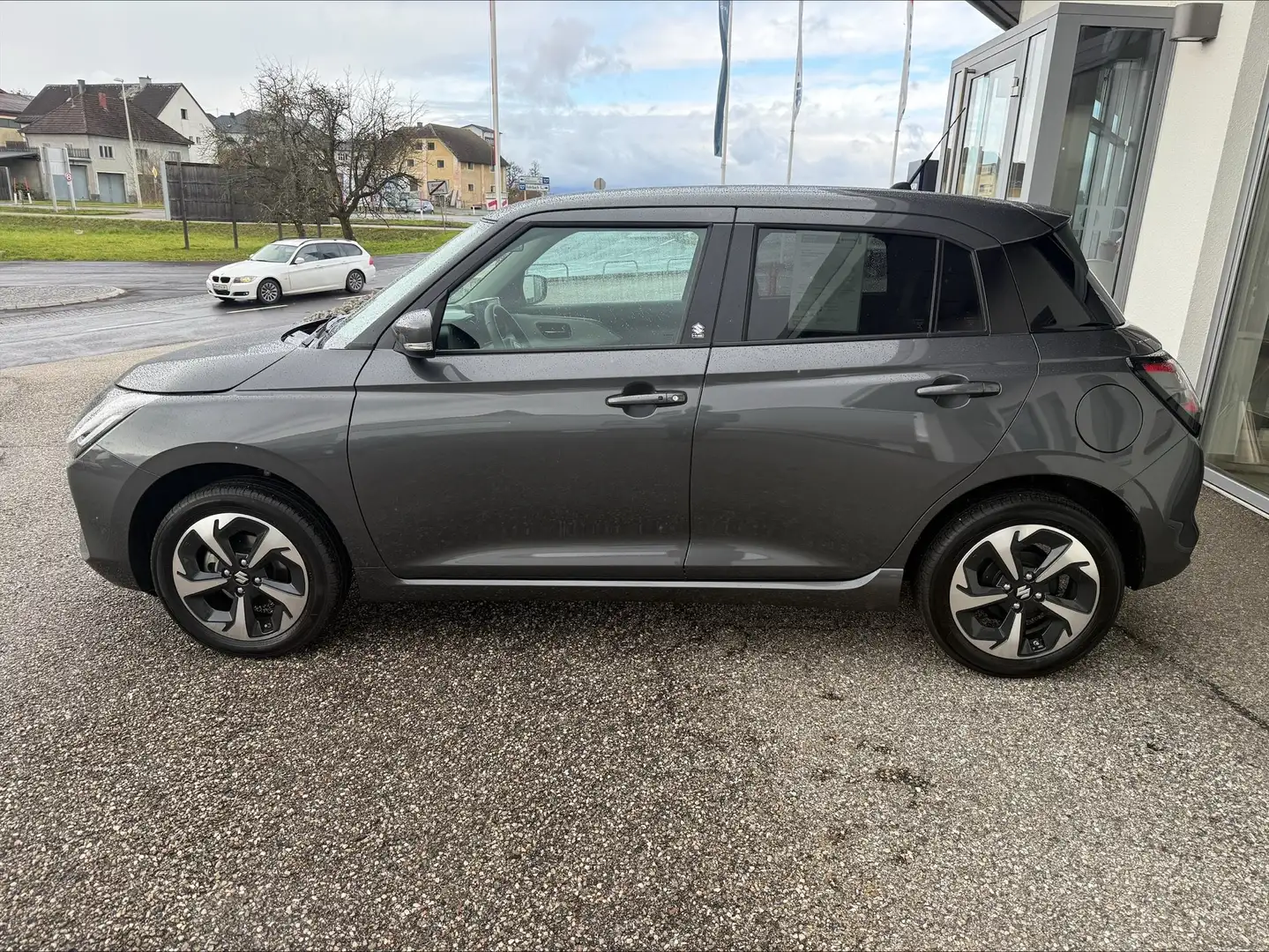 Suzuki Swift 1,2 Hybrid ALLGRIP flash Grau - 1