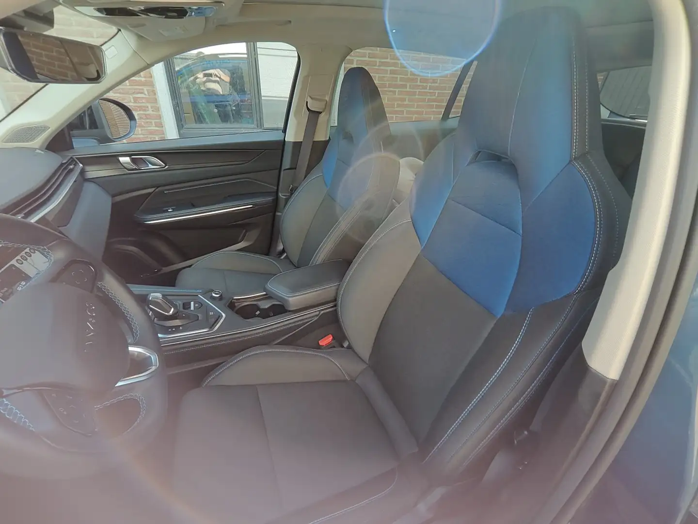 Lynk & Co 01 PHEV - 2