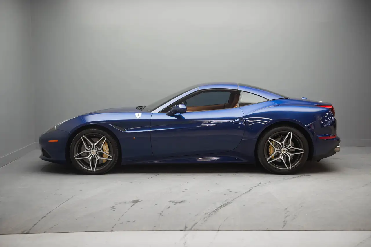 Ferrari California снимка Ferrari California