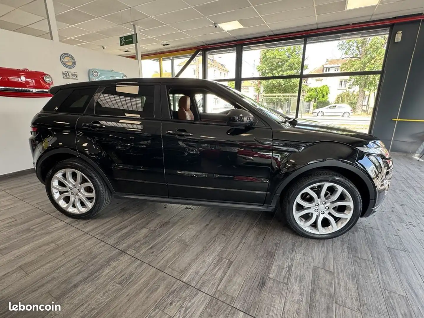 Land Rover Range Rover Evoque Si4 352,41E-Mois Чорний - 2