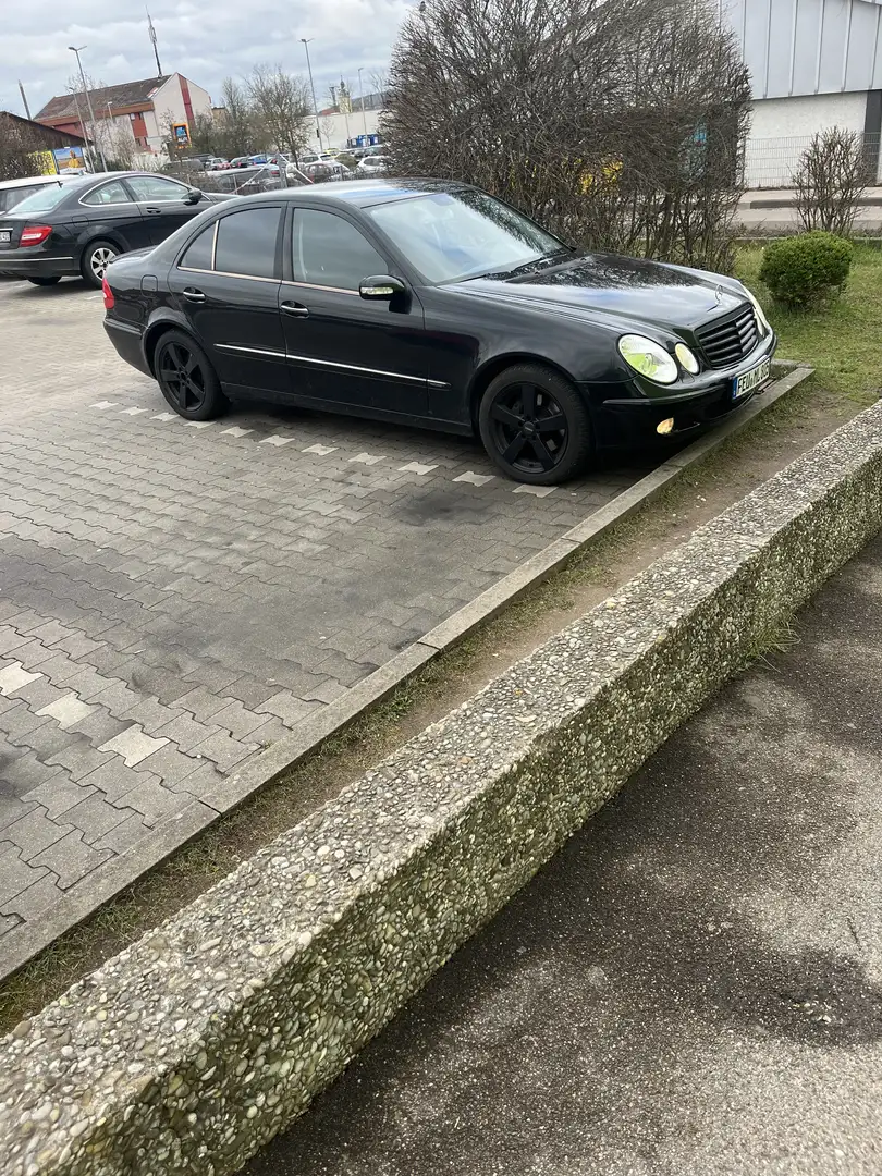 Mercedes-Benz E 320 - 2