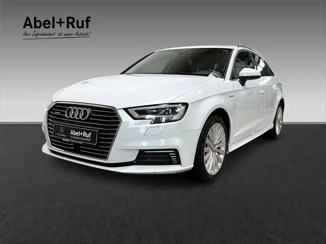 Audi E-Tron main image