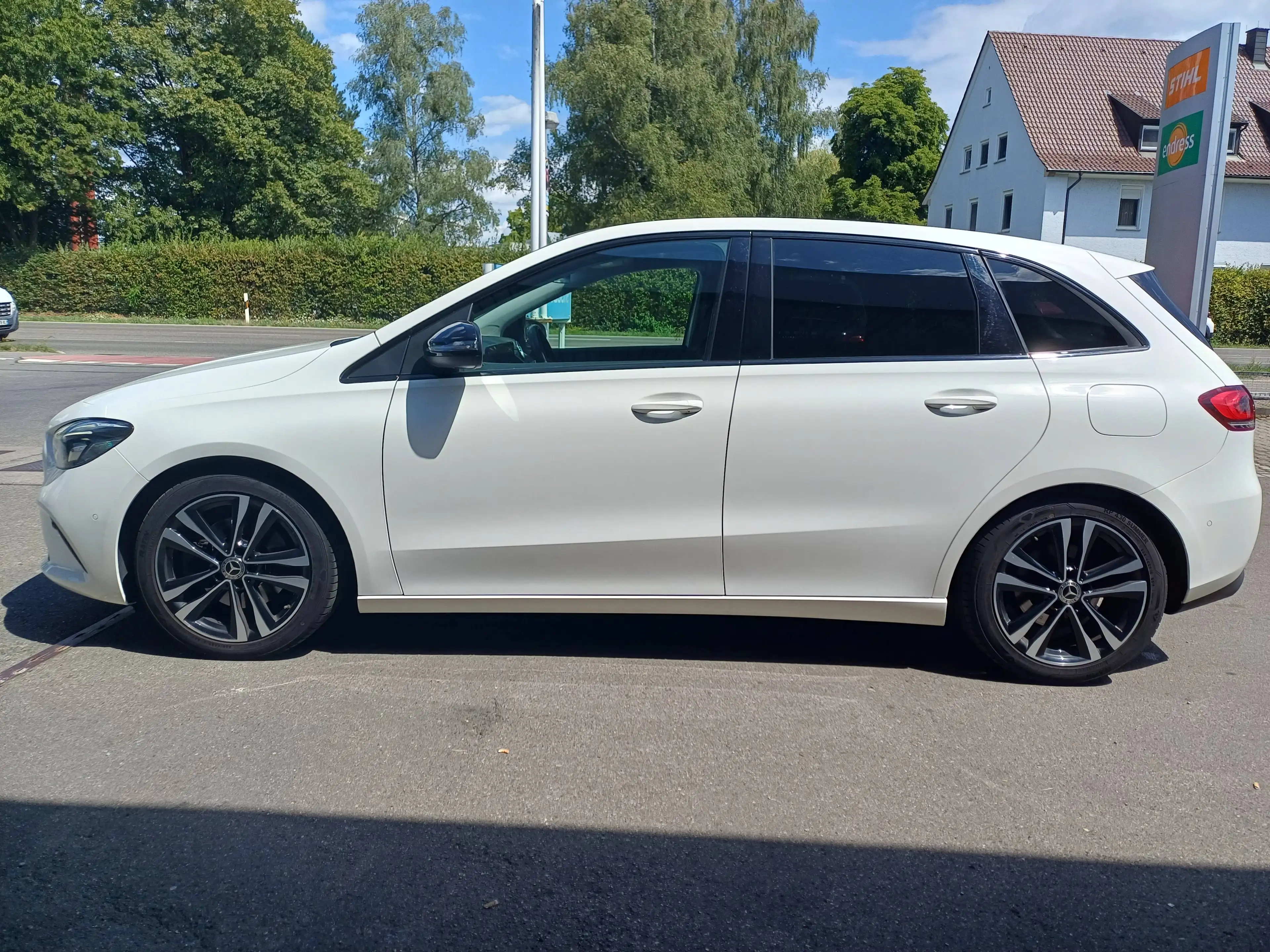 Mercedes-Benz B 220 B 220 4Matic Edition 19 (247.045) — photo 4