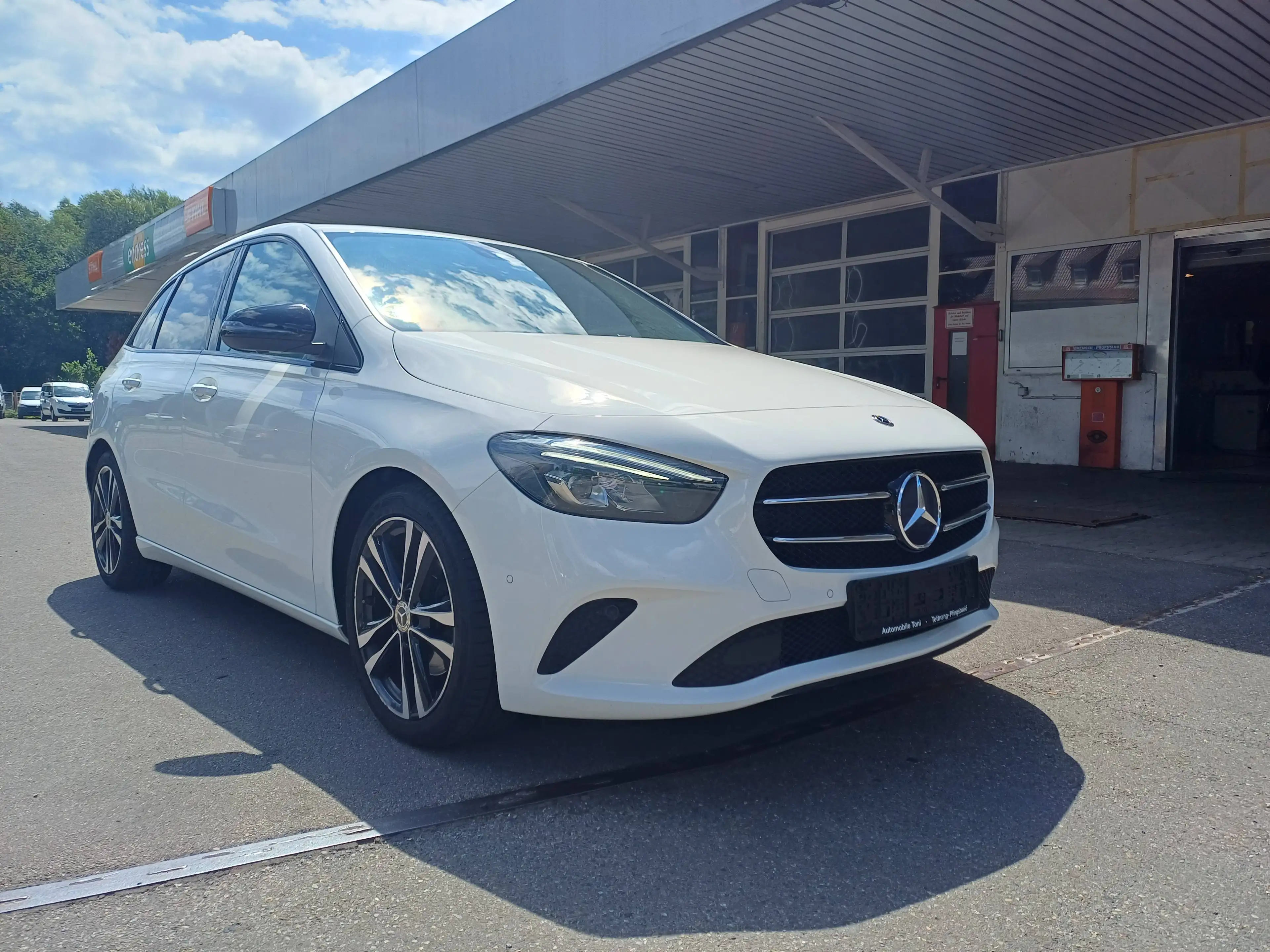 Mercedes-Benz B 220 B 220 4Matic Edition 19 (247.045)