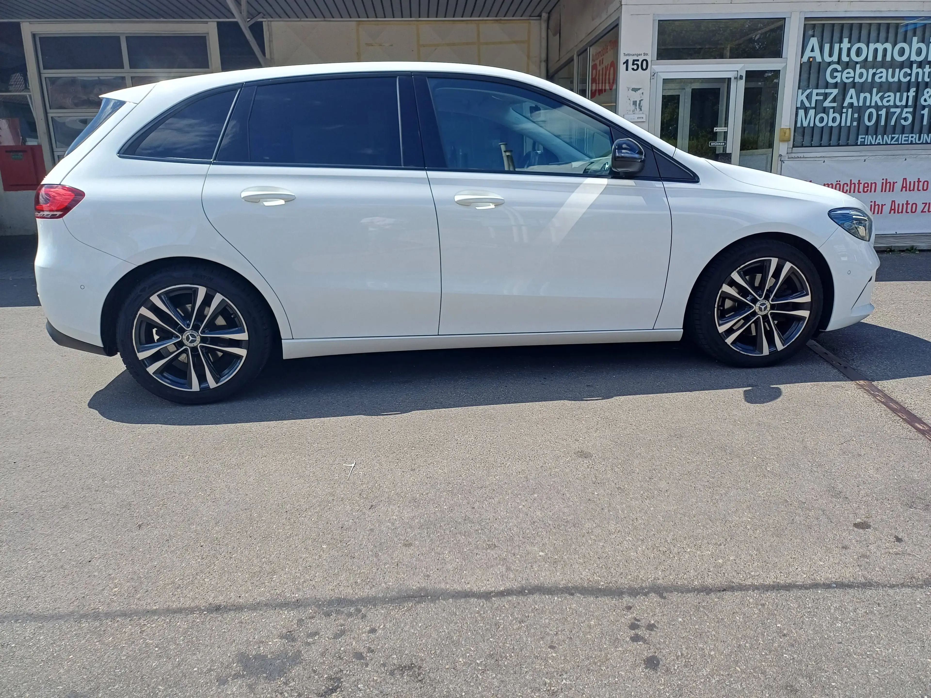 Mercedes-Benz B 220 B 220 4Matic Edition 19 (247.045) — photo 8