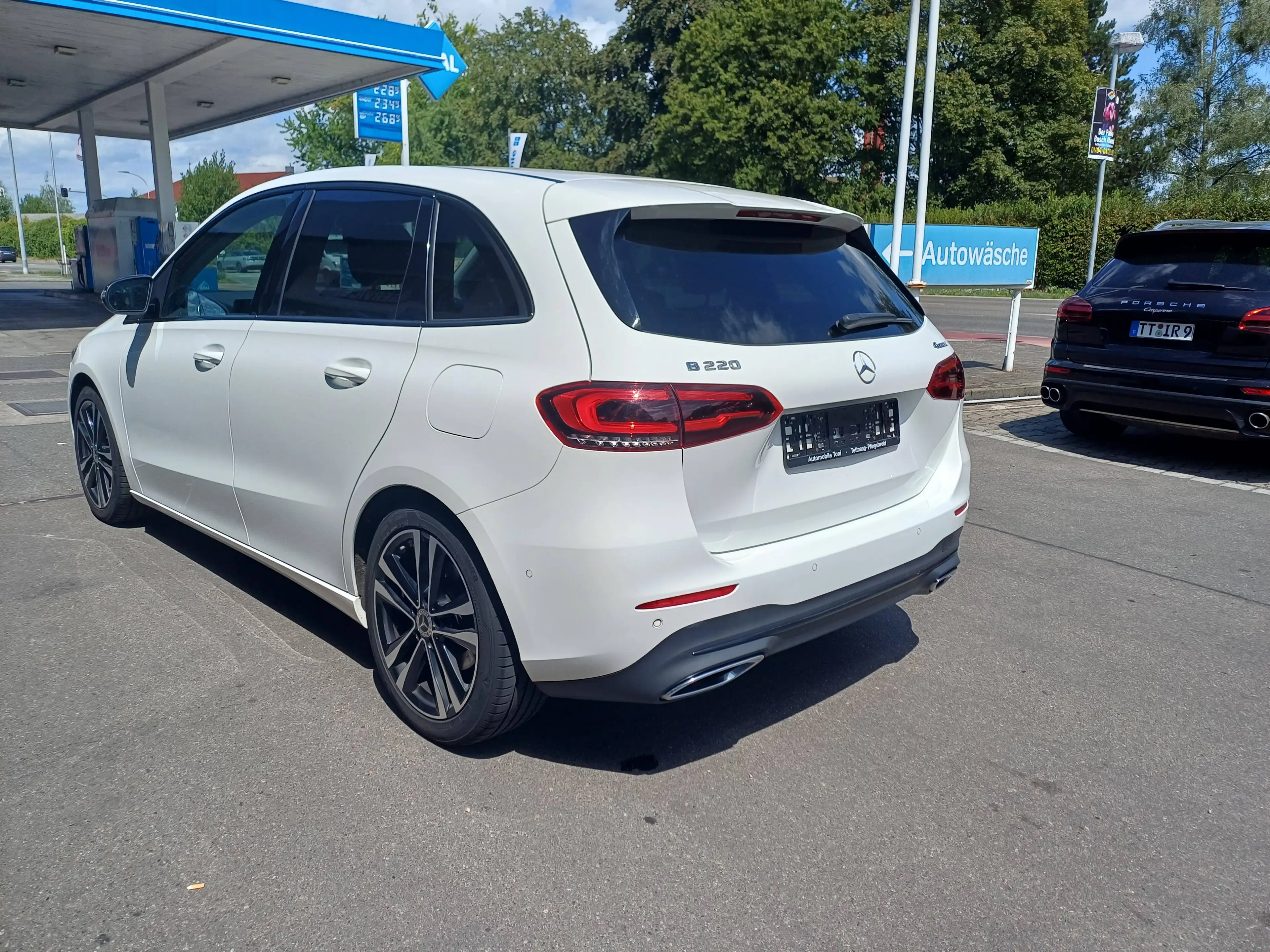 Mercedes-Benz B 220 B 220 4Matic Edition 19 (247.045) — photo 5