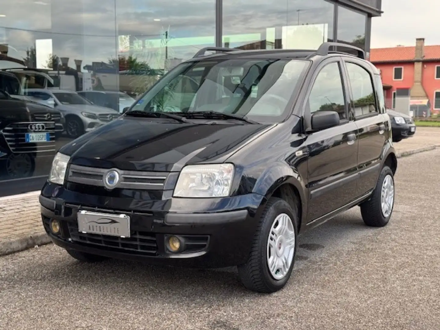 Fiat Panda 1.2 Dynamic Natural Power METANO Zwart - 1