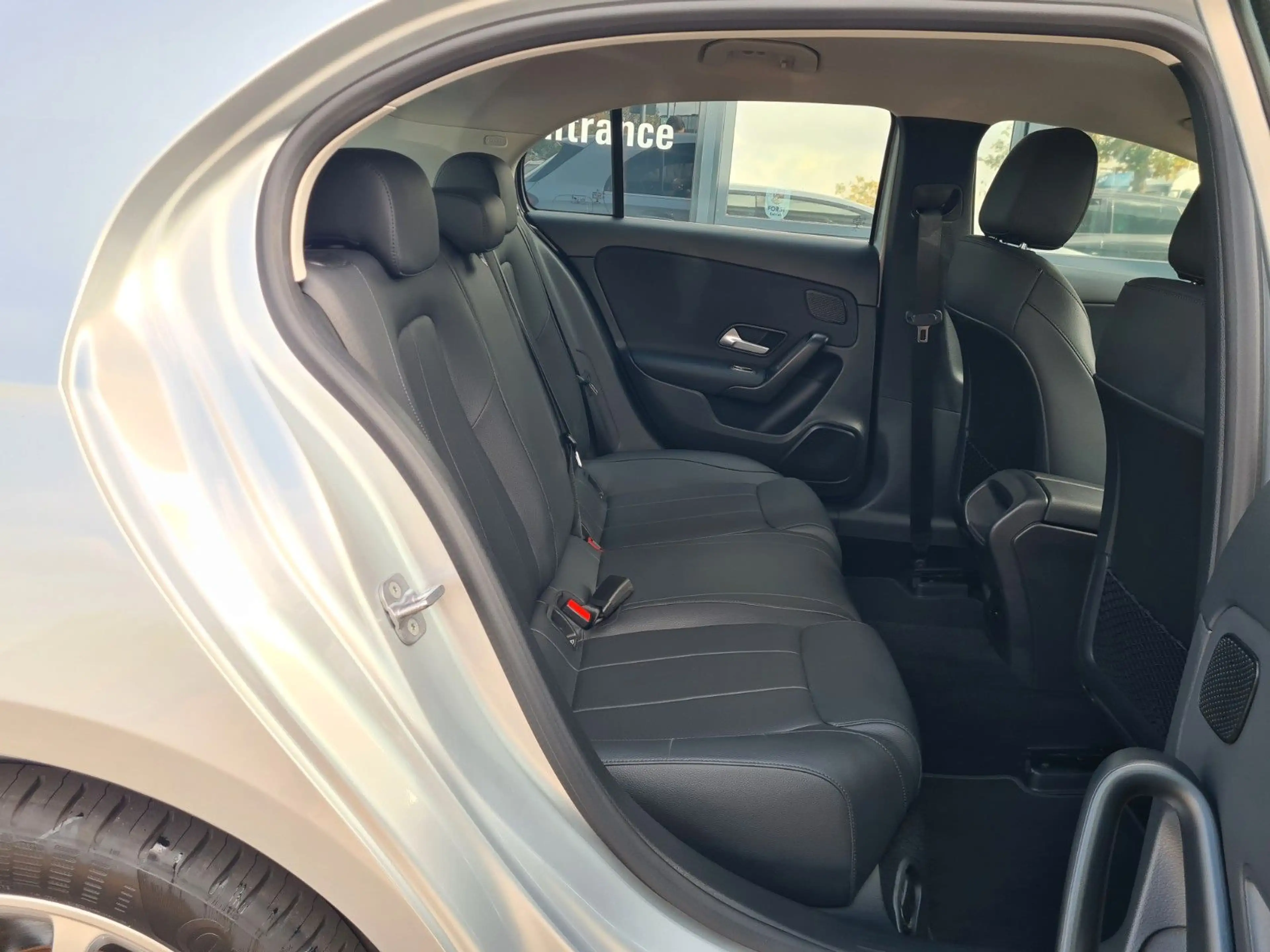 Mercedes-Benz A 250 e 8G DCT - MULTIBEAM - AHK - MASSAGE - — photo 15