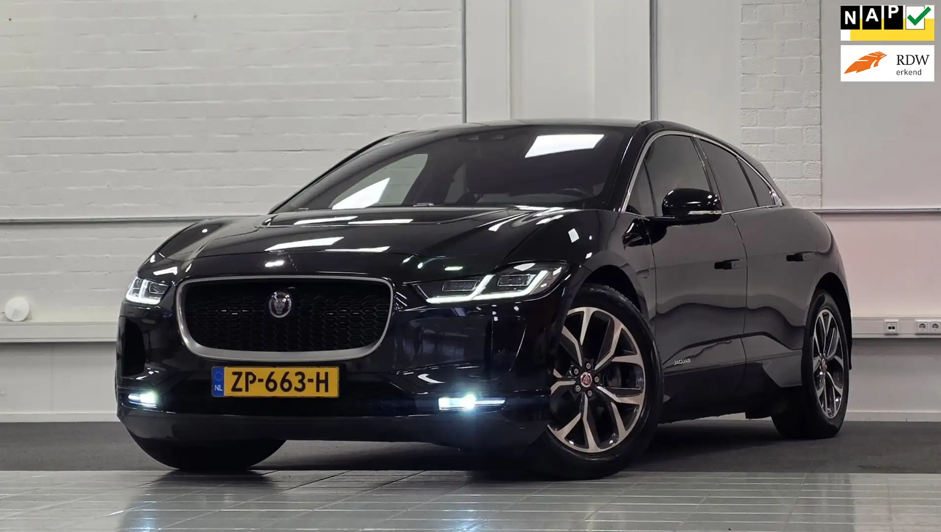 Jaguar I-Pace EV400 S 90 kWh 2e Eigenaar Luchtvering Pano 20"LM Noir - 1