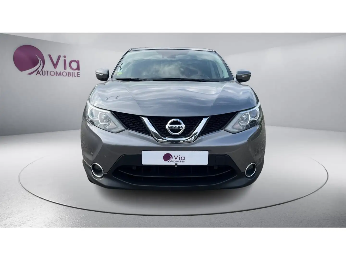Nissan Qashqai 1.6 dCi 130 Connect Edition - CAMERA / TOIT PANO / RADAR AV ET AR Grau - 2