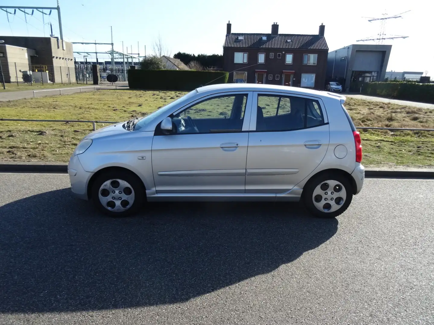 Kia Picanto 1.1 X-tra First Edition Grijs - 2