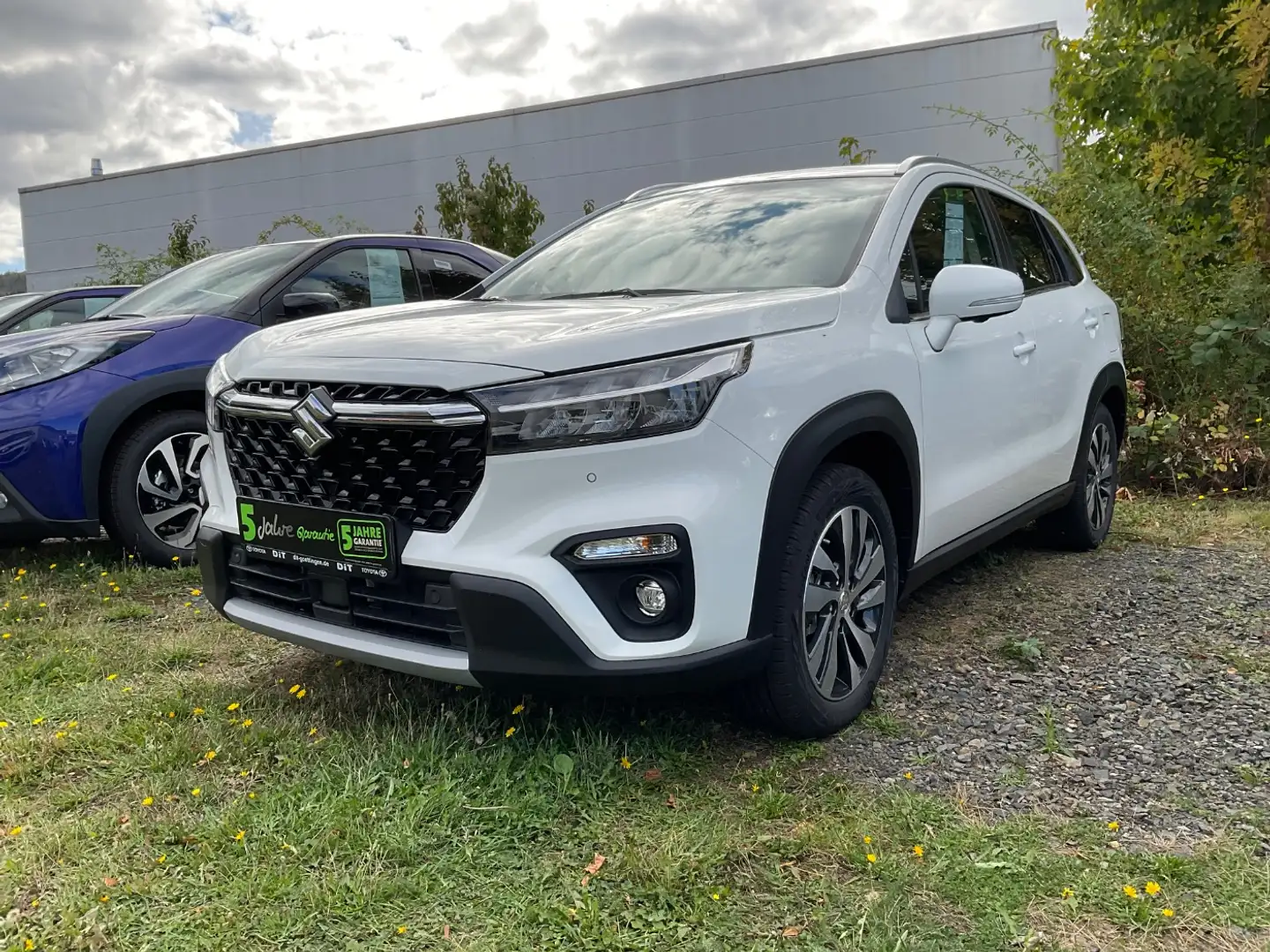 Suzuki S-Cross 1.5 Dualjet Comfort+ AllGrip ACC+LED+SD Weiß - 1
