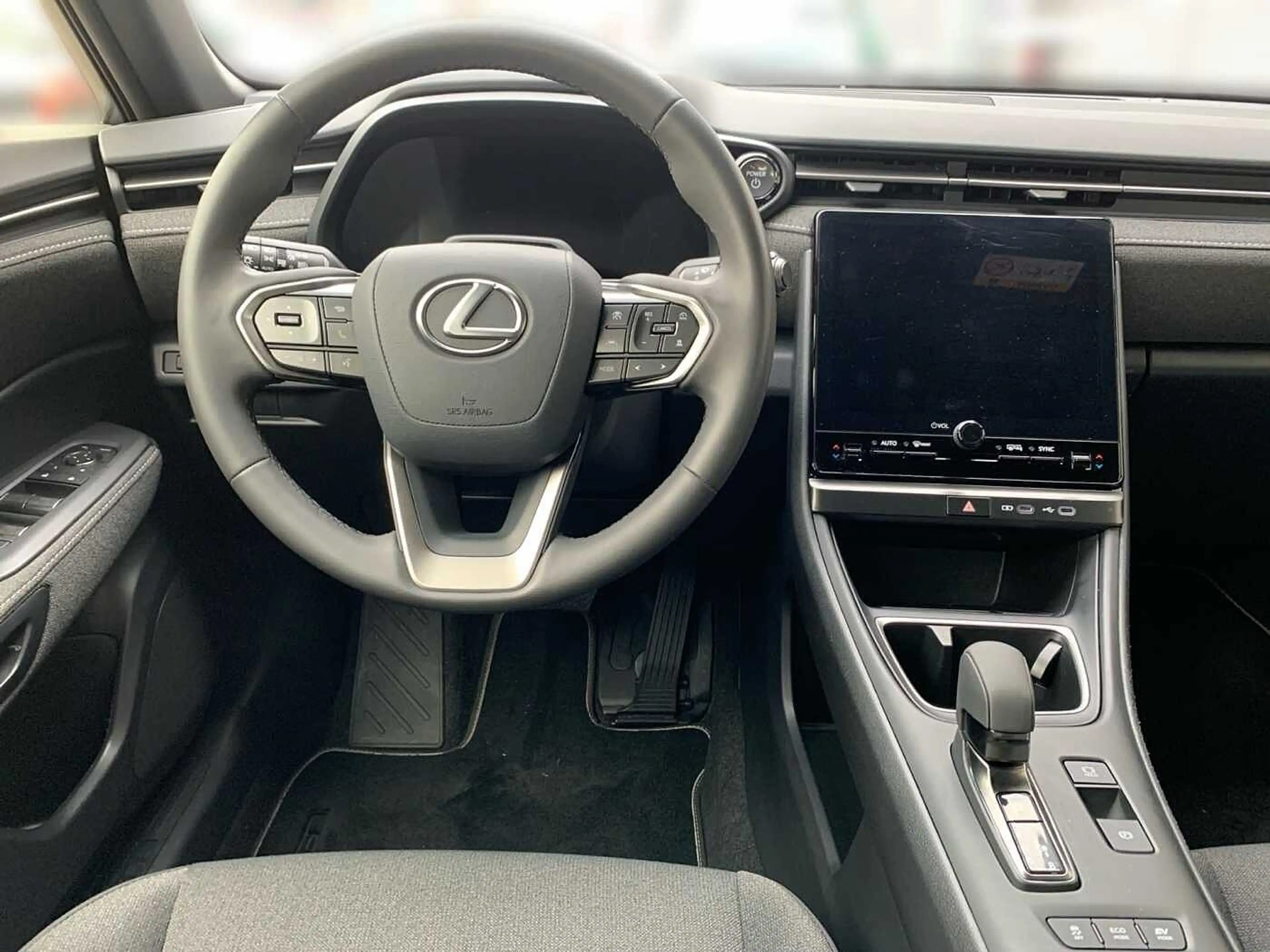 Lexus LBX 1.5 Hybrid + Komfortpaket Allwetterreifen — photo 9