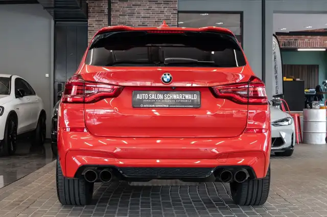 BMW X3 M view 9