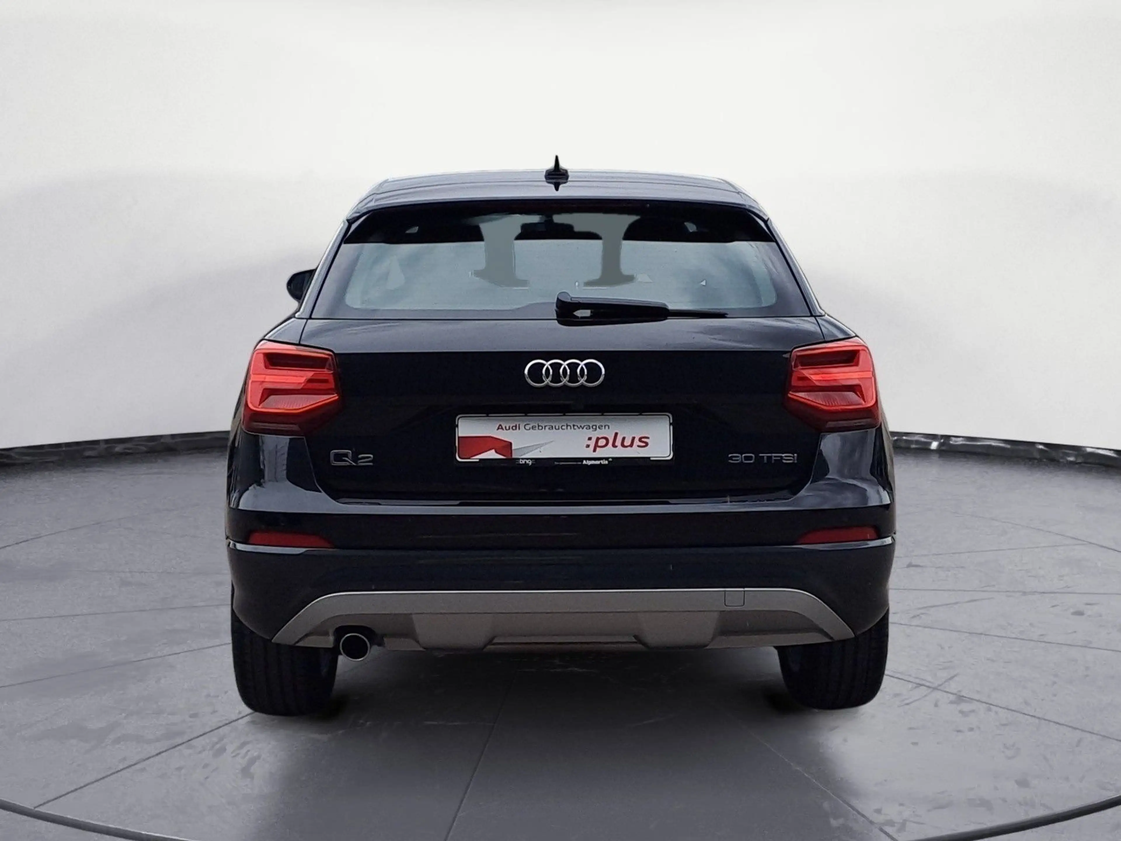 Audi Q2 1.0 TFSI design LED Kamera GRA 1.0 TFSI desig — photo 5