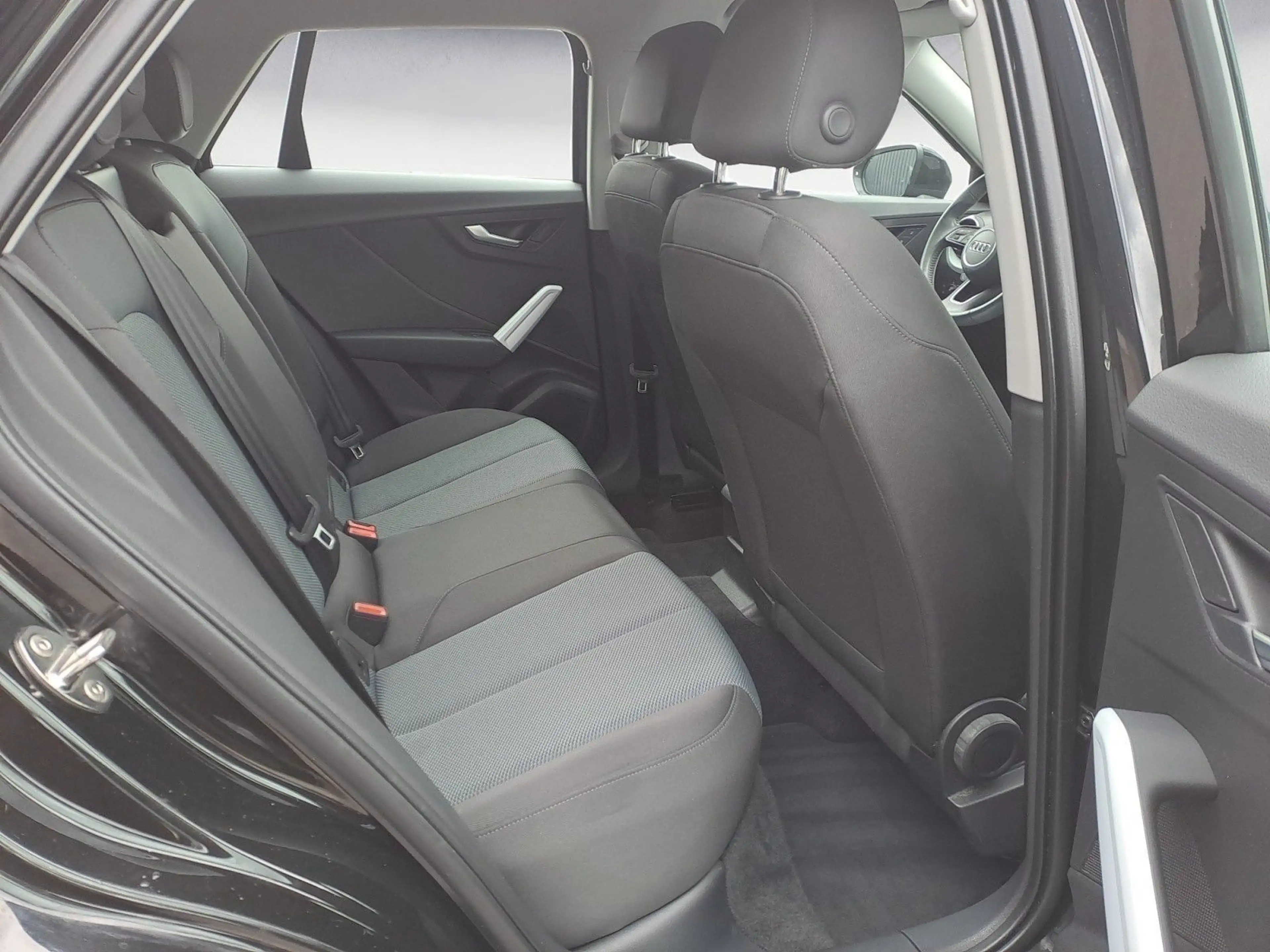 Audi Q2 1.0 TFSI design LED Kamera GRA 1.0 TFSI desig — photo 14