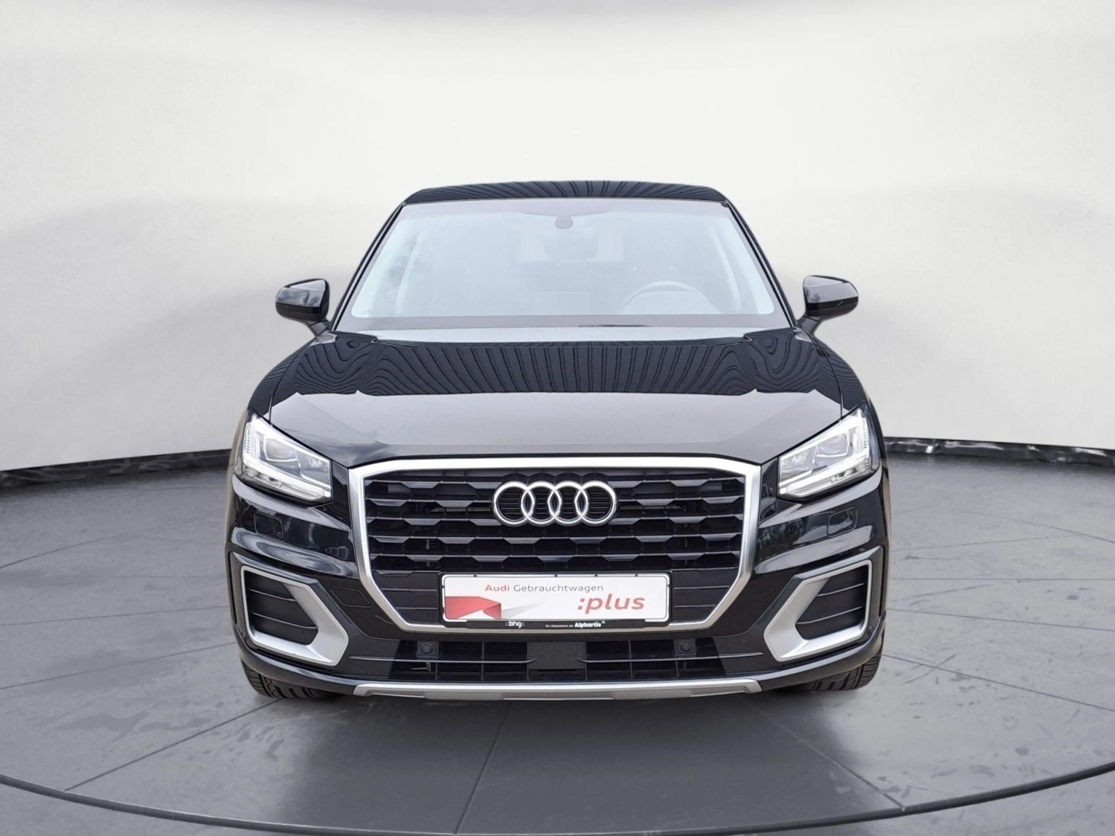 Audi Q2 1.0 TFSI design LED Kamera GRA 1.0 TFSI desig — photo 7