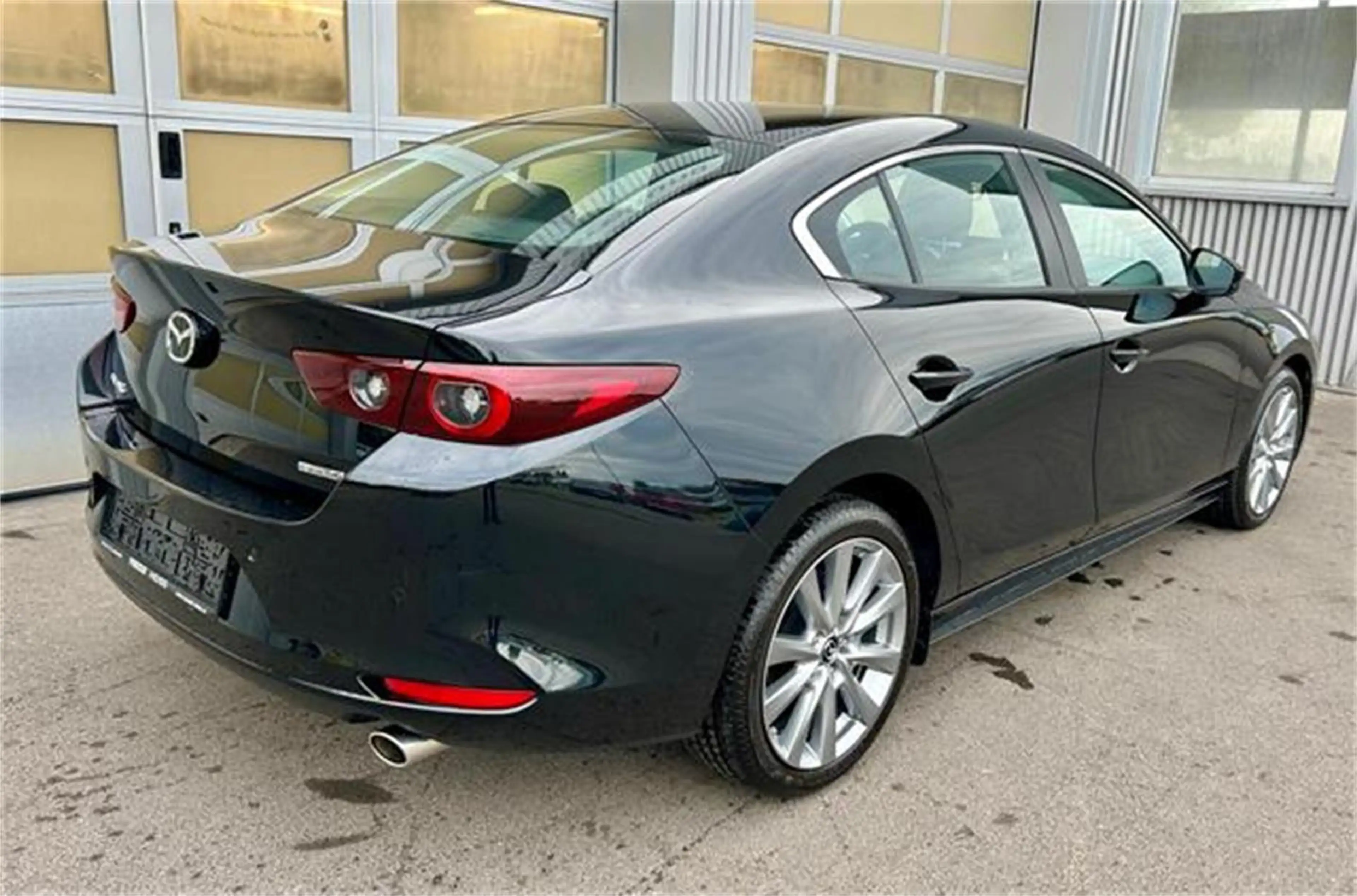 Mazda 3 Sedan e-Skyactiv G122 Exclusive-Line LIMOUSINE m — photo 5