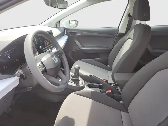 Seat Ibiza view 8